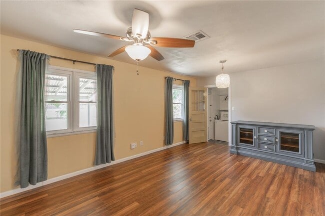 718 Highland Pkwy in Norman, OK - Building Photo - Building Photo