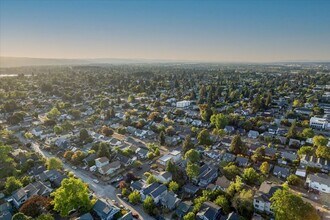 6226 N Concord Ave in Portland, OR - Building Photo - Building Photo