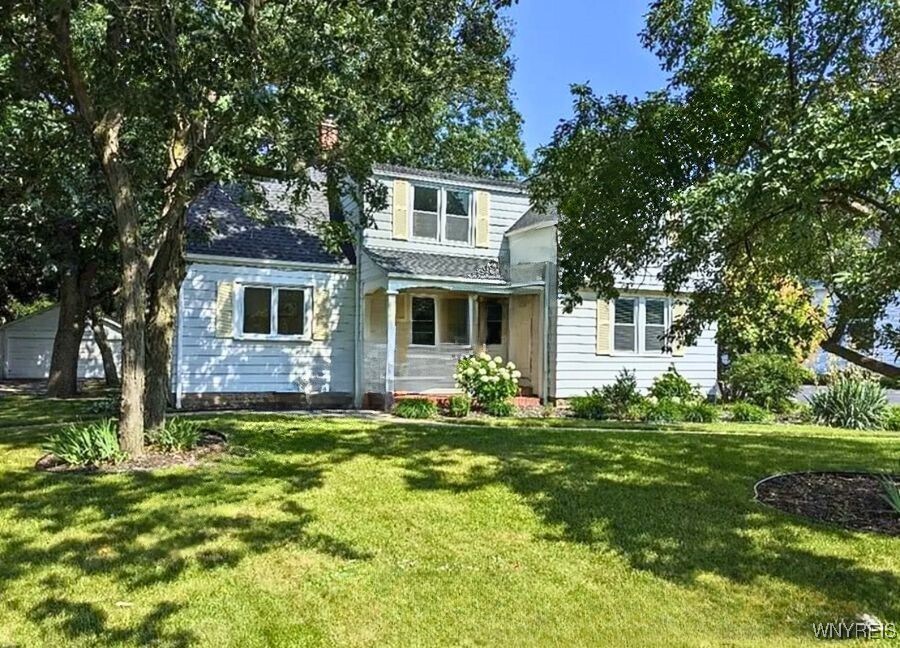 4289 Harris Hill Rd in Buffalo, NY - Building Photo
