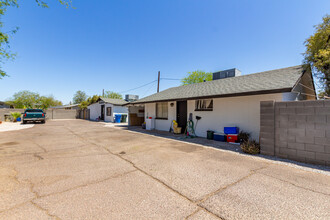 1801 N 25th Pl in Phoenix, AZ - Building Photo - Building Photo