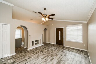 3318 Net Ct in Jacksonville, FL - Foto de edificio - Building Photo