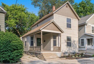 311 Robey Pl SE in Grand Rapids, MI - Building Photo - Building Photo