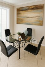 4106 Factoria Blvd SE in Bellevue, WA - Foto de edificio - Building Photo