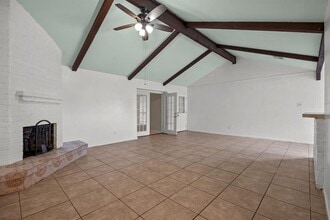 6619 Indian Lake Dr in Missouri City, TX - Building Photo - Building Photo