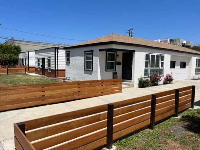 property at 5531 W 118th St