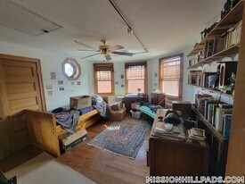 67 Hillside St, Unit 3 in Boston, MA - Building Photo