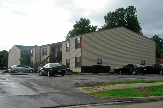 Eastridge Apartments in Fort Smith, AR - Building Photo - Building Photo