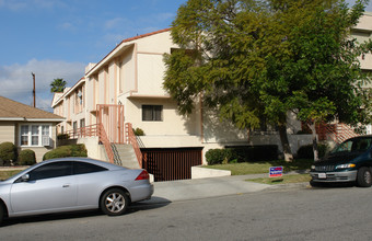 409 Porter St in Glendale, CA - Foto de edificio - Building Photo