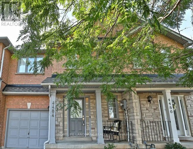 4484 Virtue Ct in Burlington, ON - Building Photo - Building Photo