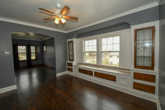 property at 18911 Locherie Ave
