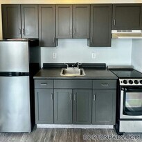 50 Franklin St in Worcester, MA - Building Photo