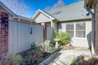 409 Hunters Cir in Greenville, SC - Building Photo - Building Photo