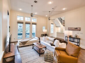 1203 E 28th St in Houston, TX - Building Photo - Building Photo