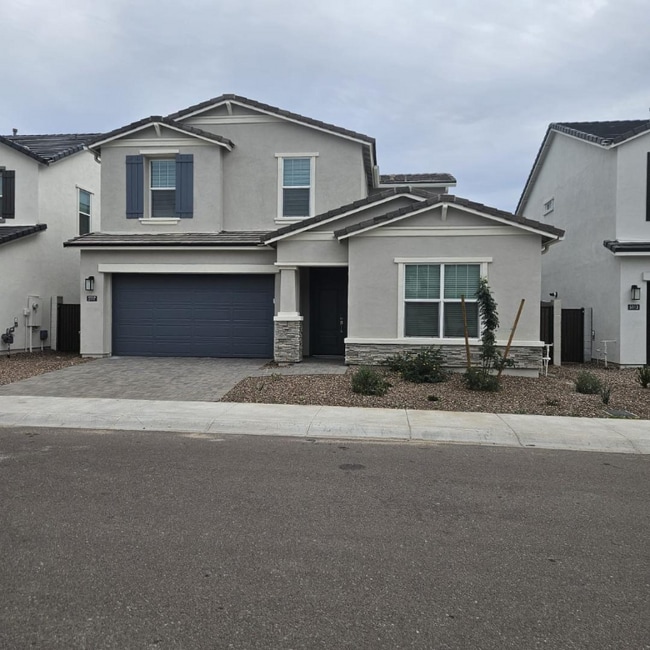 property at 5117 E Danbury Rd