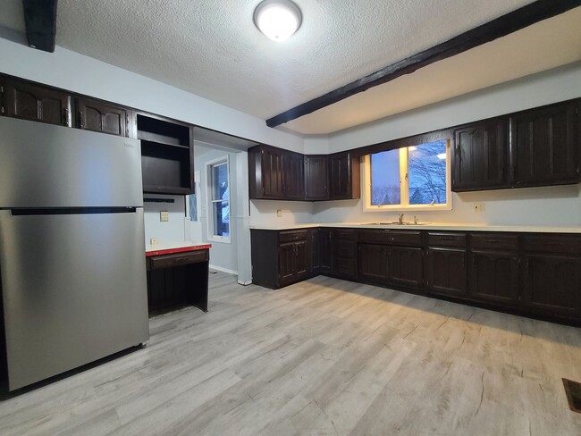 property at 7808 Stevensville-Baroda Rd