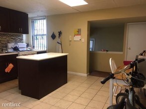 455 Fairmount Ave in Philadelphia, PA - Foto de edificio - Building Photo