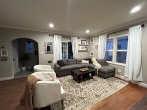 1909 39th St in Sacramento, CA - Building Photo - Building Photo