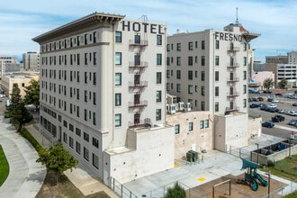 Hotel Fresno in Fresno, CA - Building Photo - Building Photo