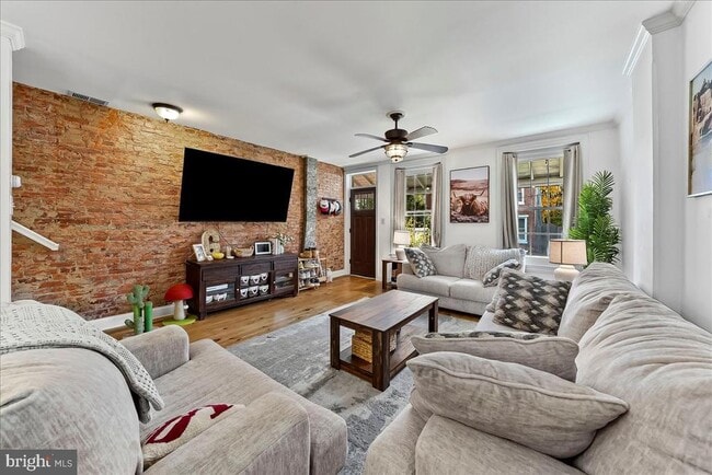 131 E Union St in West Chester, PA - Building Photo - Building Photo