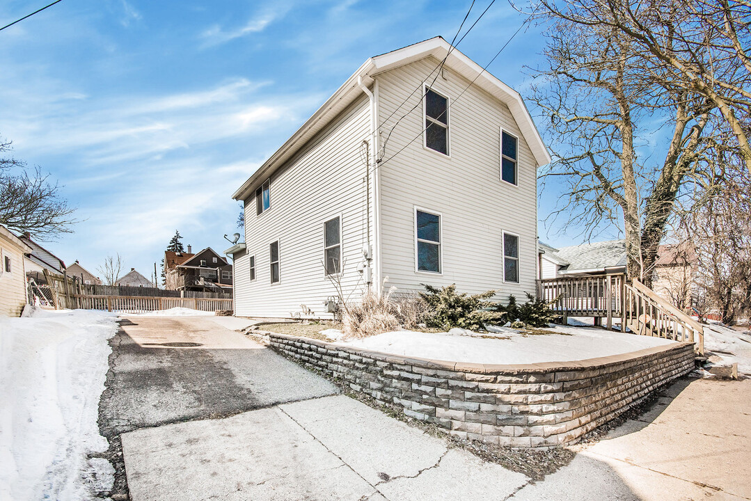 323 Indiana Ave SW in Grand Rapids, MI - Building Photo