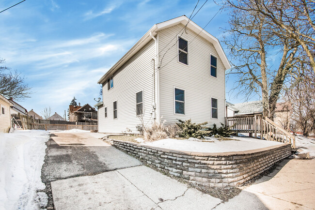property at 323 Indiana Ave SW
