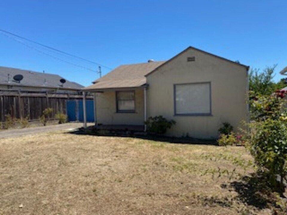 427 Reis Ave in Vallejo, CA - Building Photo