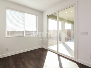 6135 W Calle Bilboa in Tucson, AZ - Foto de edificio - Building Photo