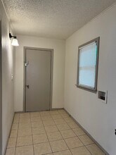 311 Bryan St in Weatherford, TX - Foto de edificio - Building Photo