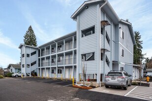 Cedar Park Apartments in Vancouver, WA - Building Photo