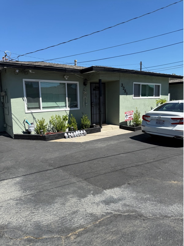 property at 3251 Stevens Ave