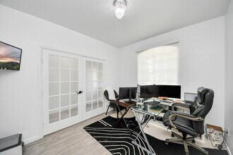 8111 Fairfield Mnr Wy in Richmond, TX - Building Photo - Building Photo