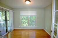 12160 Penderview Ln in Fairfax, VA - Building Photo - Building Photo