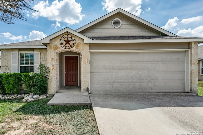 316 Lonestar Gait, Unit 2 in Selma, TX - Building Photo - Building Photo