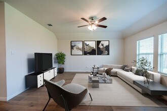 1609 Grand Villa St in Princeton, TX - Building Photo - Building Photo