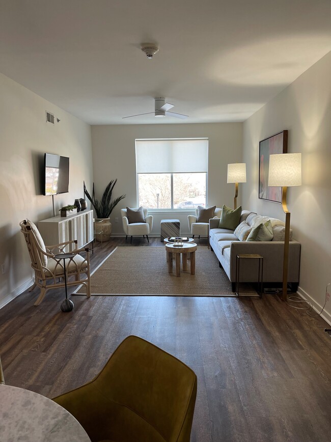 Vista Lofts in Columbia, SC - Foto de edificio - Building Photo