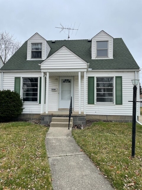 property at 19365 Kingsville St