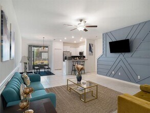 14406 Editors Note St in Sun City Center, FL - Building Photo - Building Photo