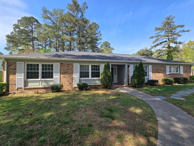 3316 E Princeton Rd in Petersburg, VA - Building Photo