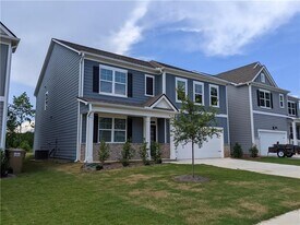 5964 Screech Owl Dr in Flowery Branch, GA - Building Photo