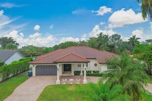 10261 SW 58th St in Miami, FL - Building Photo