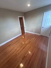 76 Egmont St in Brookline, MA - Building Photo - Building Photo