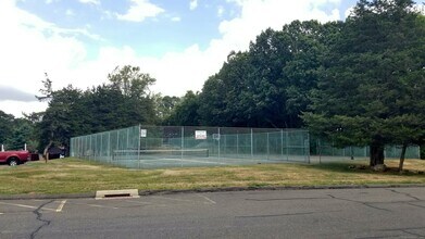 75 Balance Rock Rd in Seymour, CT - Building Photo - Building Photo