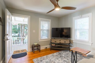 1310 Hyman Ave in Hendersonville, NC - Building Photo - Building Photo