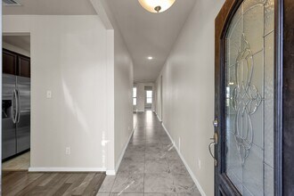 18239 Alora Springs Trace in Houston, TX - Foto de edificio - Building Photo