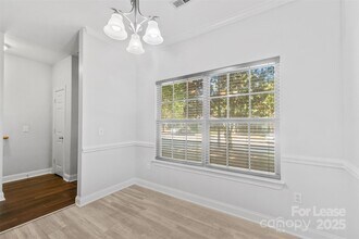 2476 Ryerson Ct in Charlotte, NC - Building Photo - Building Photo