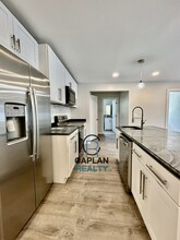 46 Fountain St, Unit 10 in New Haven, CT - Foto de edificio - Building Photo