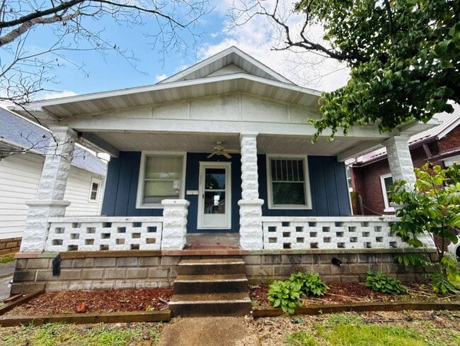 property at 1029 10th St