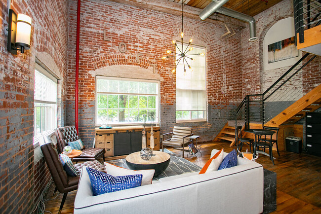 Newnan Lofts