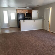 1488 N Allumbaugh St in Boise, ID - Foto de edificio - Building Photo