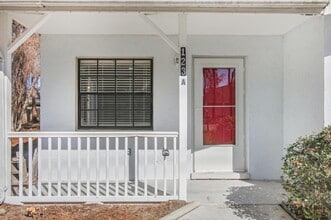 123 Rae Dr in Palm Coast, FL - Foto de edificio - Building Photo